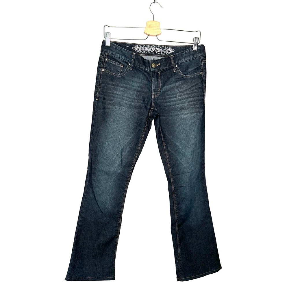 Express | Barely Boot Zelda Slim Fit Ultralight Low Rise Jeans Size 2 Short